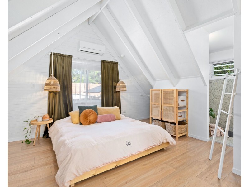 25 Taperell Drive, Tugun QLD 4224