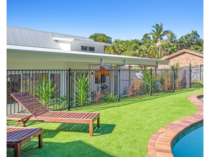 25 Taperell Drive, Tugun QLD 4224
