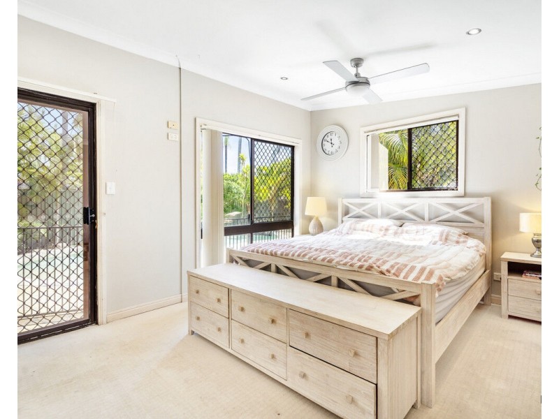 17 Binya Avenue, Coolangatta QLD 4225
