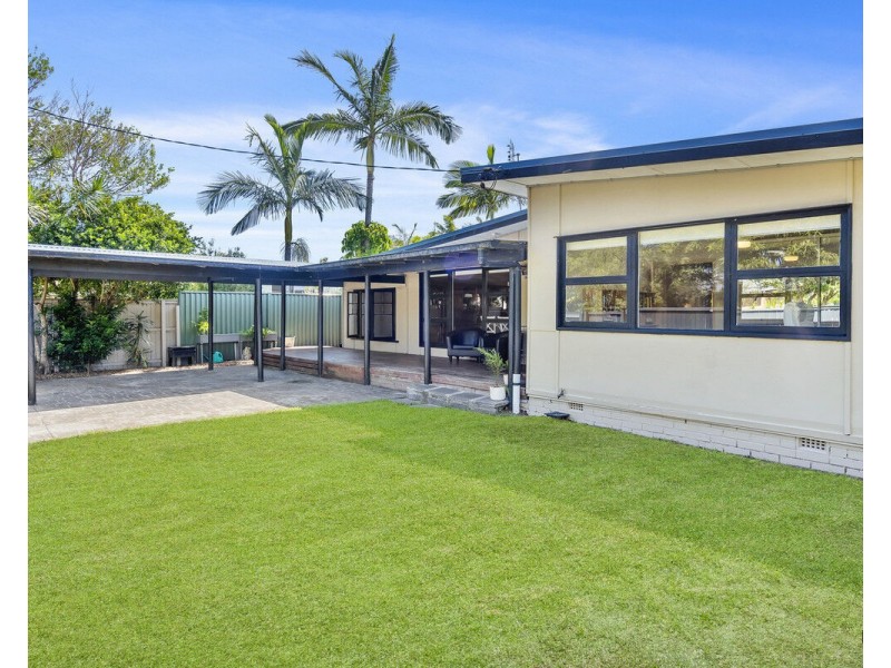 17 Binya Avenue, Coolangatta QLD 4225
