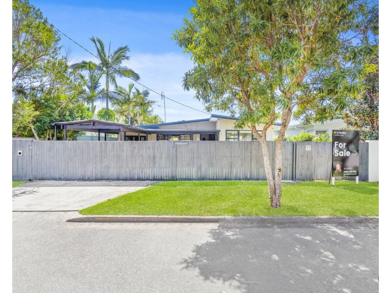 17 Binya Avenue, Coolangatta QLD 4225