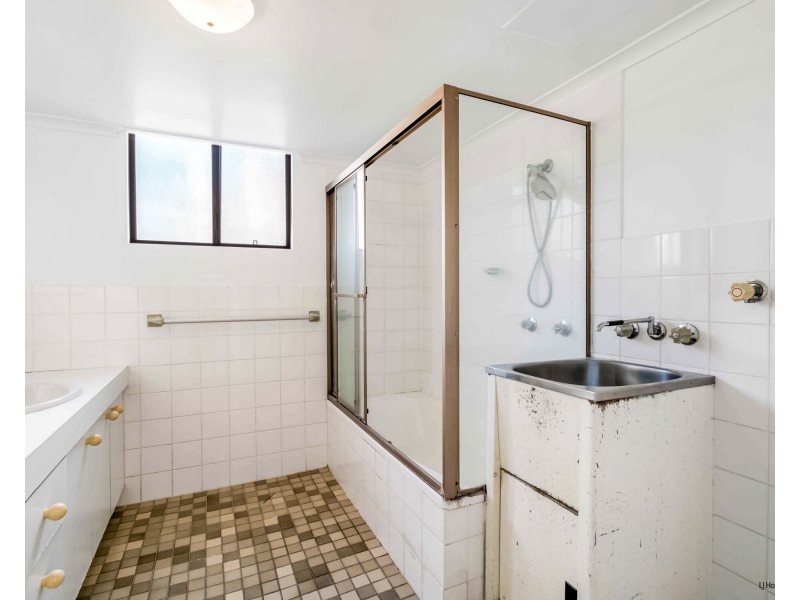 3/8 Mawarra Street, Palm Beach QLD 4221