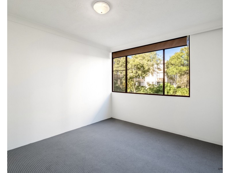 3/8 Mawarra Street, Palm Beach QLD 4221