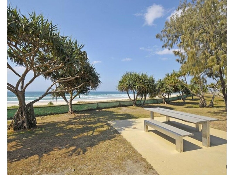 4/9 Atkin Street, Tugun QLD 4224