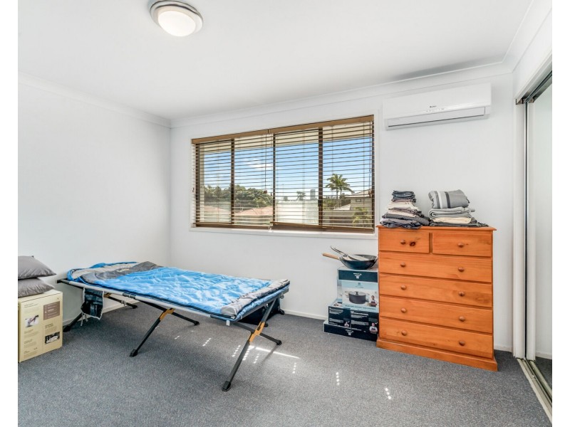 24/2 Karbunya Street, Mermaid Waters QLD 4218