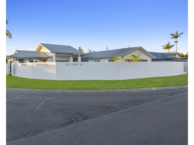 1 Kurrajong Court, Palm Beach QLD 4221