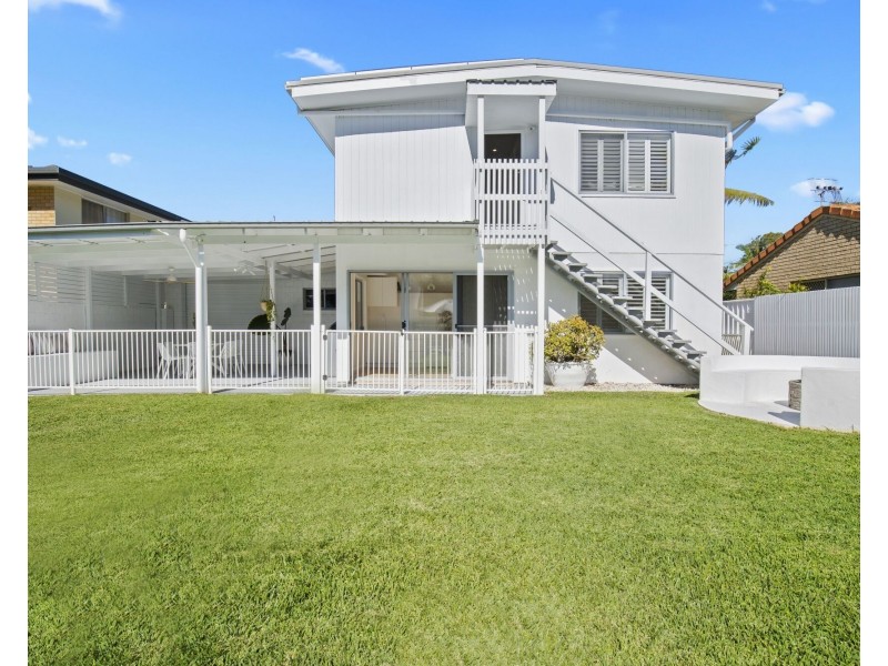 5 Dilgara Street, Tugun QLD 4224