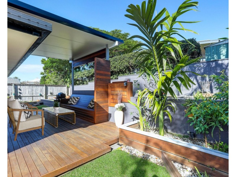 2/10 Jodie Street, Tugun QLD 4224