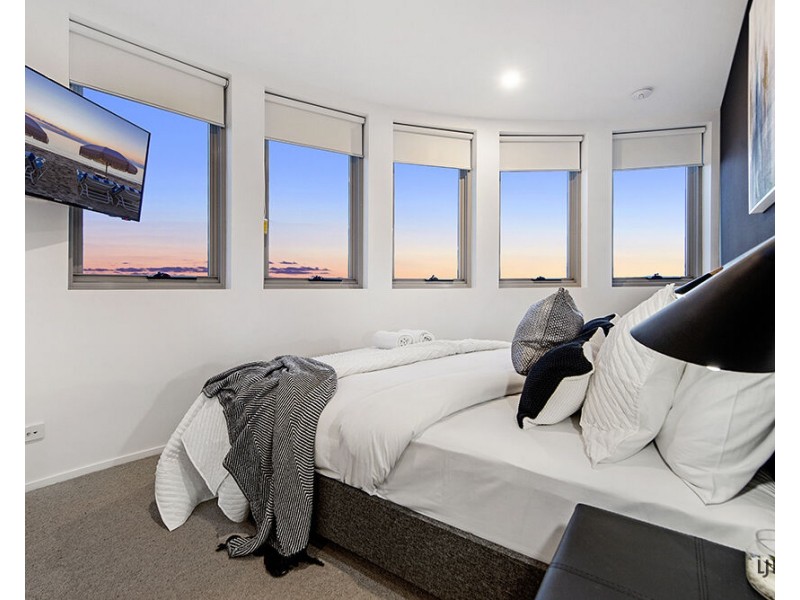 301/51 Peerless Avenue, Mermaid Beach QLD 4218