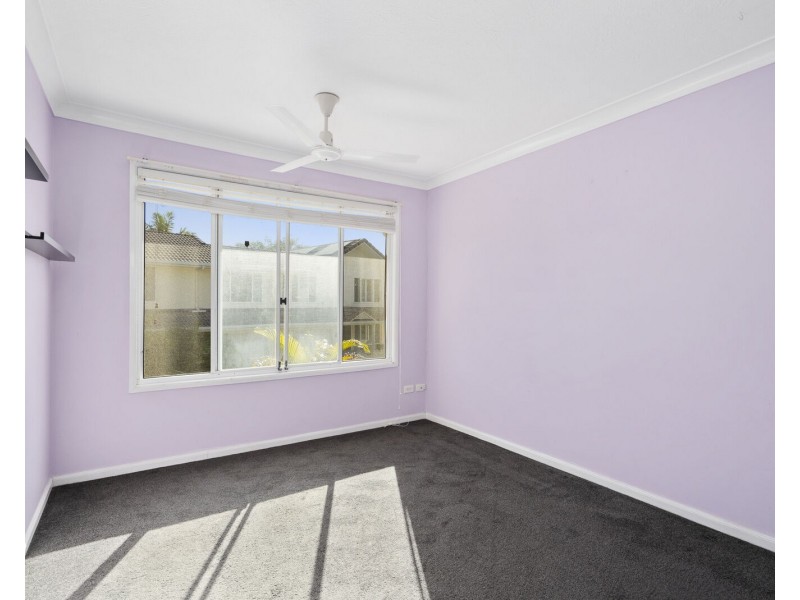 103/2-10 Coolgardie Street, Elanora QLD 4221