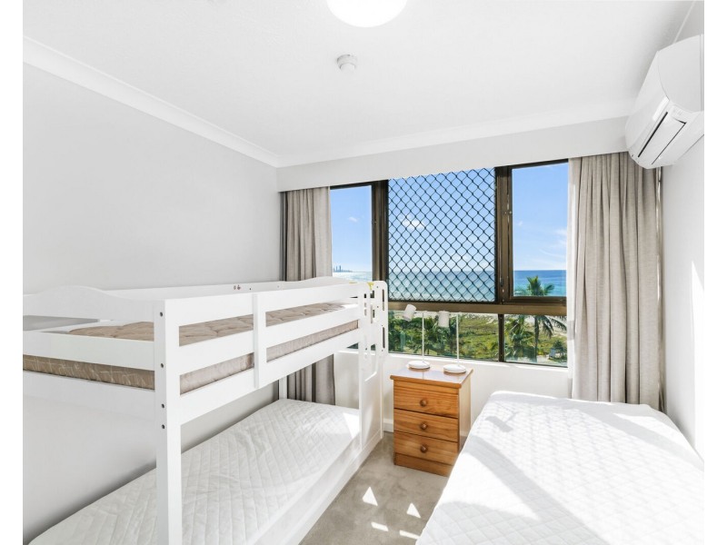 6D/969 Gold Coast Highway, Palm Beach QLD 4221