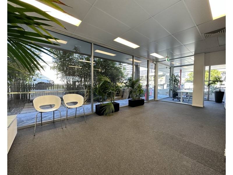 1/3 Atlantic Avenue, Mermaid Beach QLD 4218