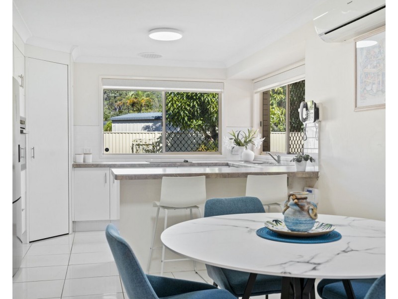 11 Balsa Street, Elanora QLD 4221