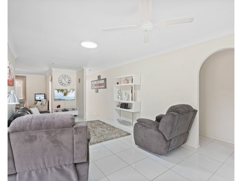 11 Balsa Street, Elanora QLD 4221