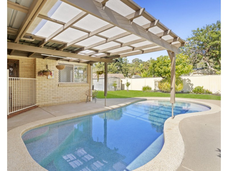 11 Balsa Street, Elanora QLD 4221