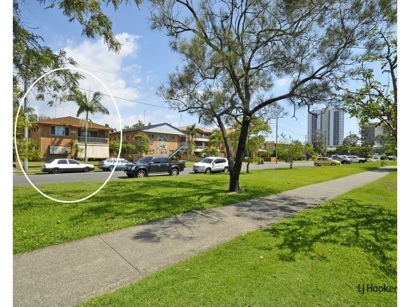 1/80 Sarawak Avenue, Palm Beach QLD 4221