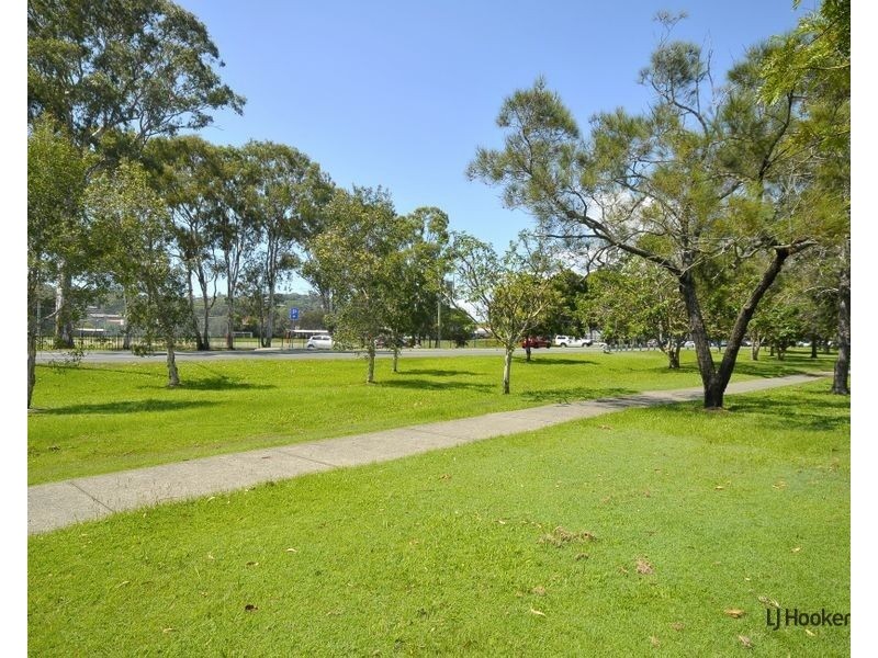 1/80 Sarawak Avenue, Palm Beach QLD 4221