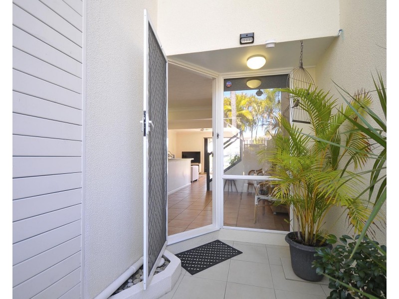7/2-10 Coolgardie Street, Elanora QLD 4221