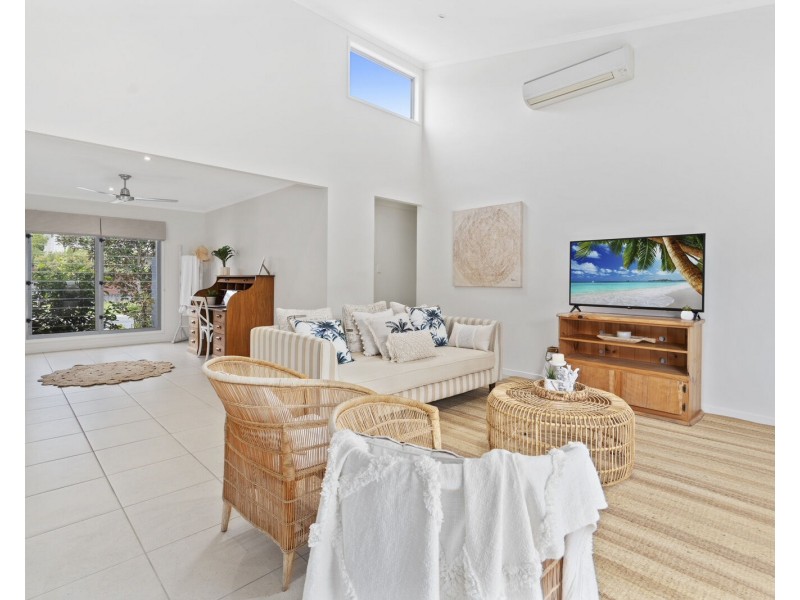 5/2 Border Drive North, Currumbin Waters QLD 4223
