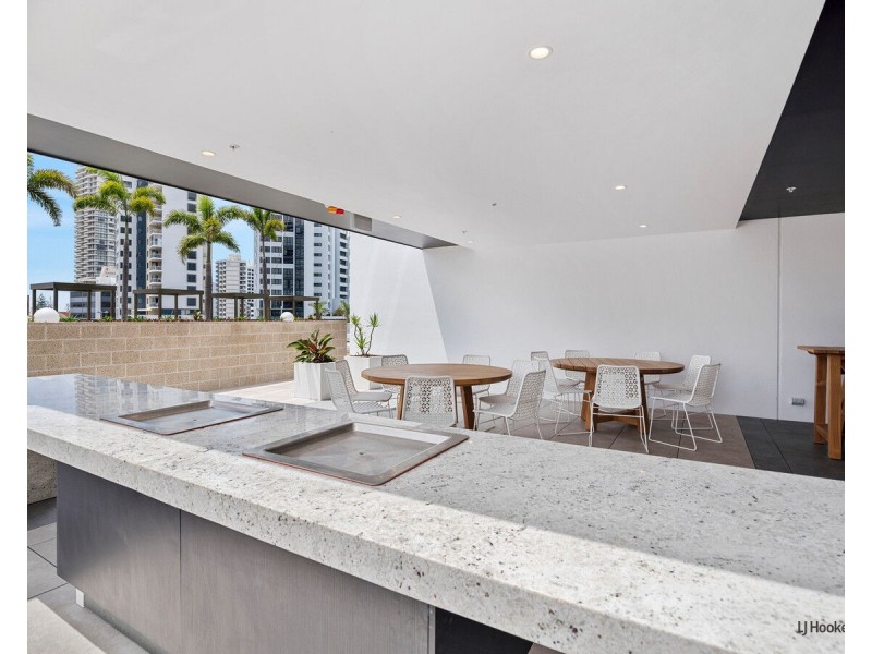 34/31 Queensland Avenue, Broadbeach QLD 4218