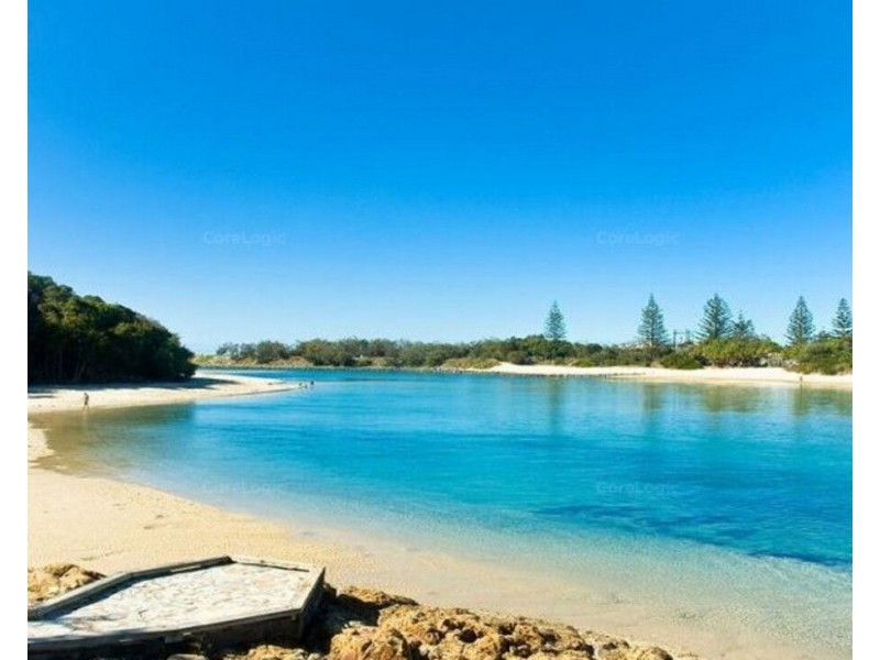 9/16 Mawarra Street, Palm Beach QLD 4221