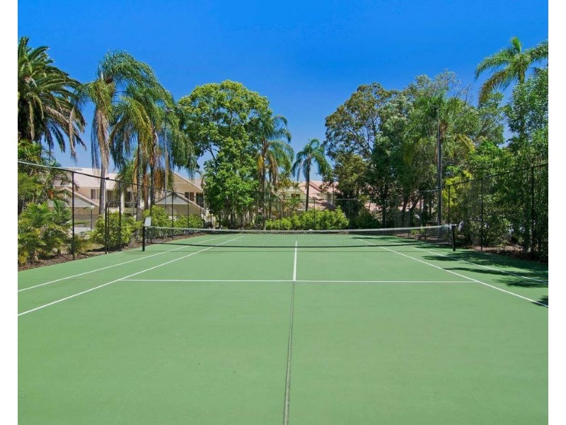 61/2-10 Coolgardie Street, Elanora QLD 4221