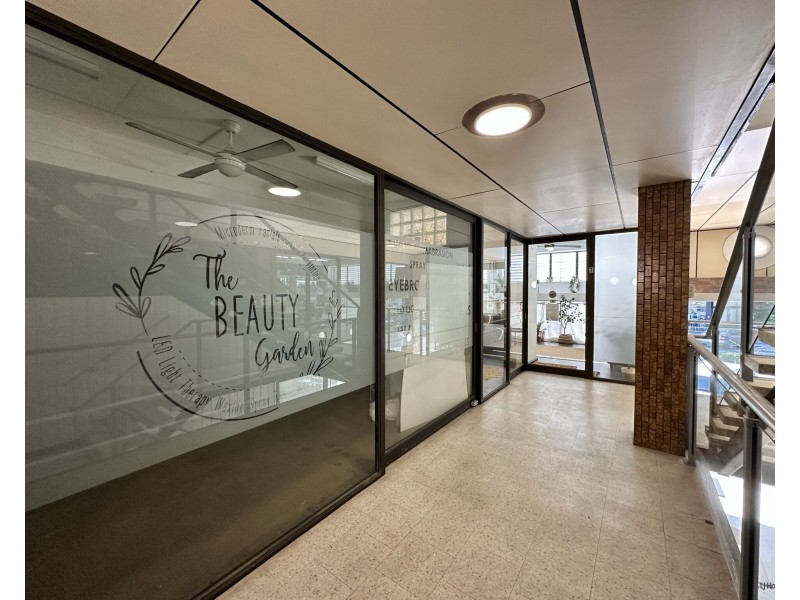 206/70 Griffith Street, Coolangatta QLD 4225