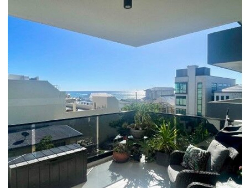205/88 Jefferson Lane, Palm Beach QLD 4221