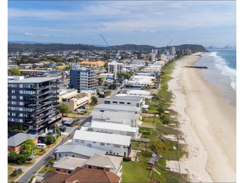 205/88 Jefferson Lane, Palm Beach QLD 4221