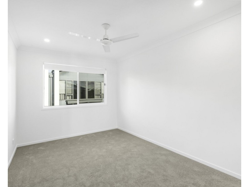 22B Walker Avenue, Palm Beach QLD 4221
