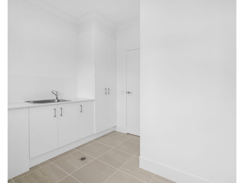 22B Walker Avenue, Palm Beach QLD 4221