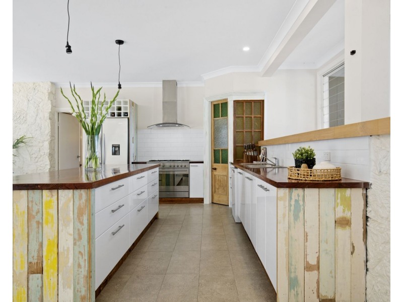 20 Domain Road, Currumbin QLD 4223