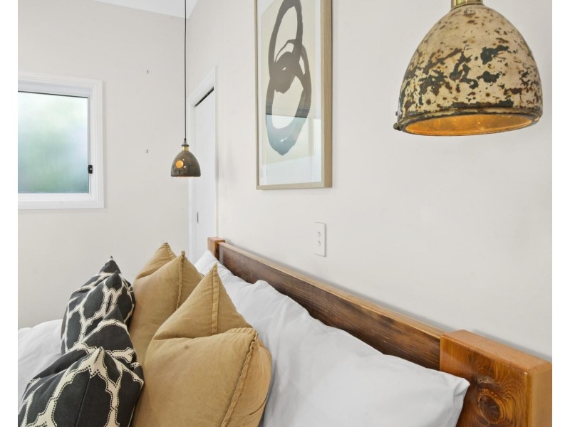 20 Domain Road, Currumbin QLD 4223