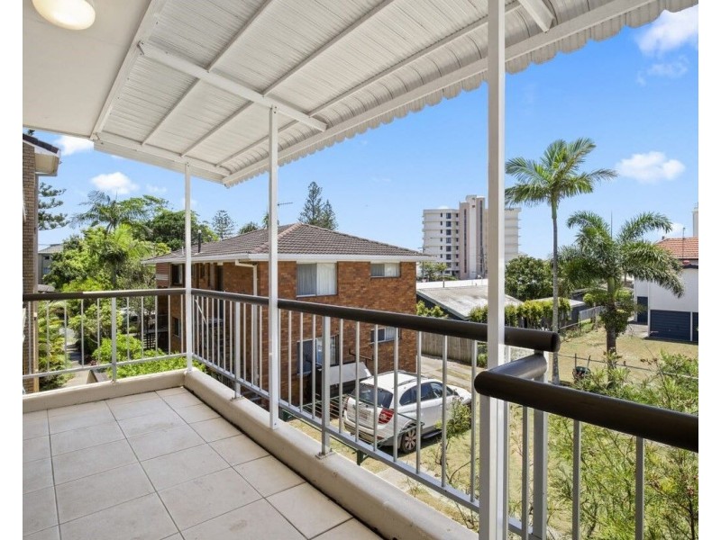6/6 Twelfth Avenue, Palm Beach QLD 4221