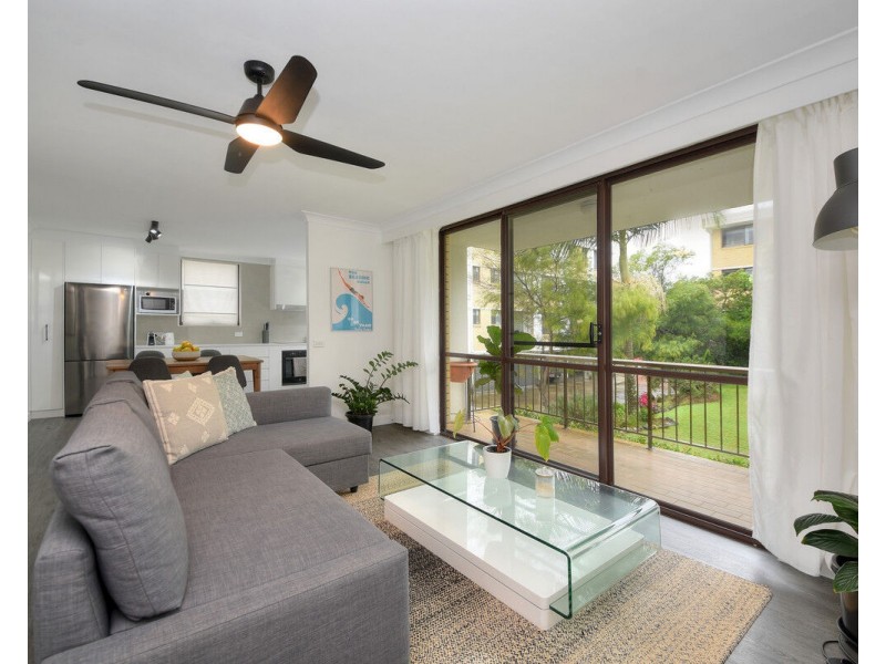 13/6 Brooke Avenue, Palm Beach QLD 4221