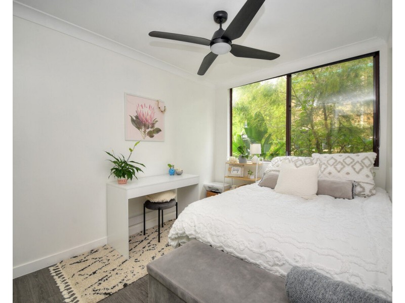 13/6 Brooke Avenue, Palm Beach QLD 4221