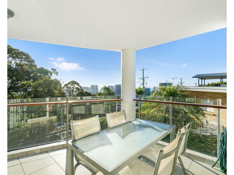 5/50 Rutledge Street, Coolangatta QLD 4225