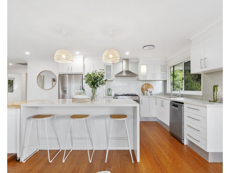 20 Rees Court, Elanora QLD 4221