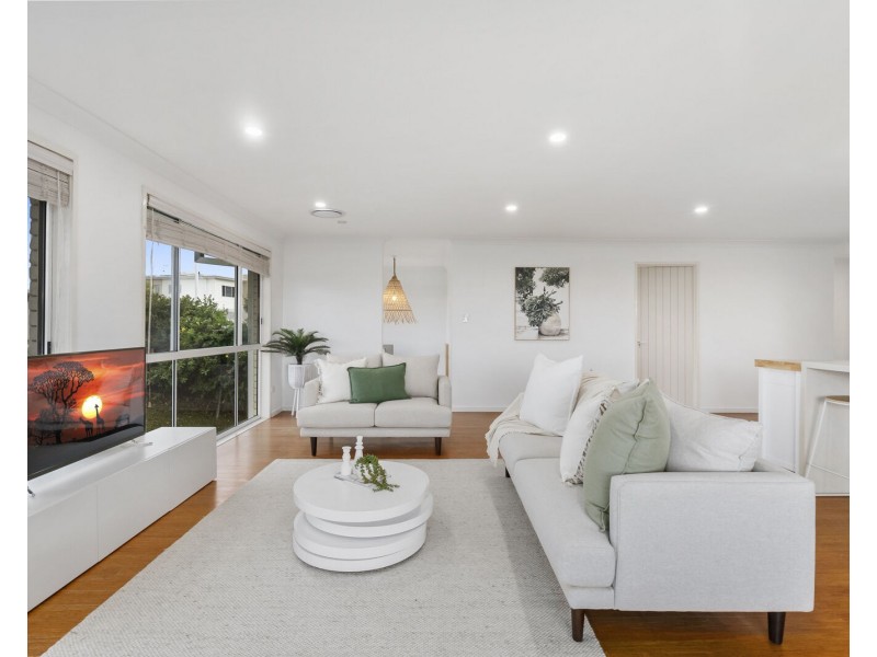 20 Rees Court, Elanora QLD 4221