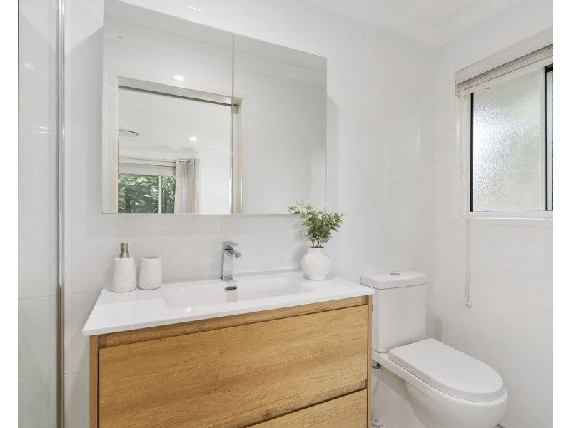 20 Rees Court, Elanora QLD 4221