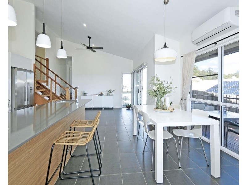 9 Barlee Court, Elanora QLD 4221