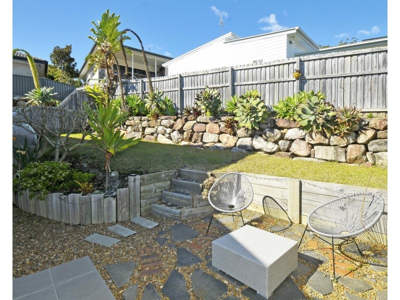 9 Barlee Court, Elanora QLD 4221