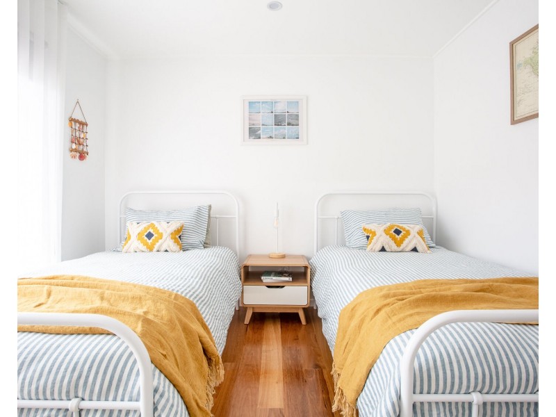 13 Carlyle Drive, Currumbin QLD 4223