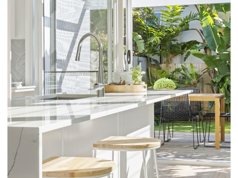 2/31 Twenty Fourth Avenue, Palm Beach QLD 4221