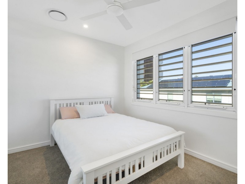 1/1431 Gold Coast Highway, Palm Beach QLD 4221