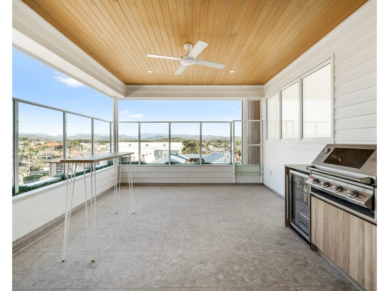 1/1431 Gold Coast Highway, Palm Beach QLD 4221