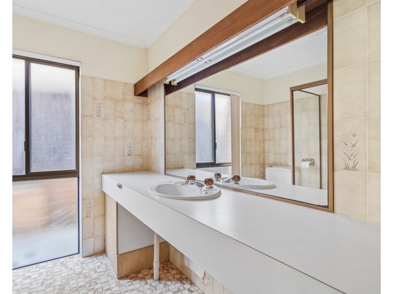 2/3 Teemangum Street, Tugun QLD 4224