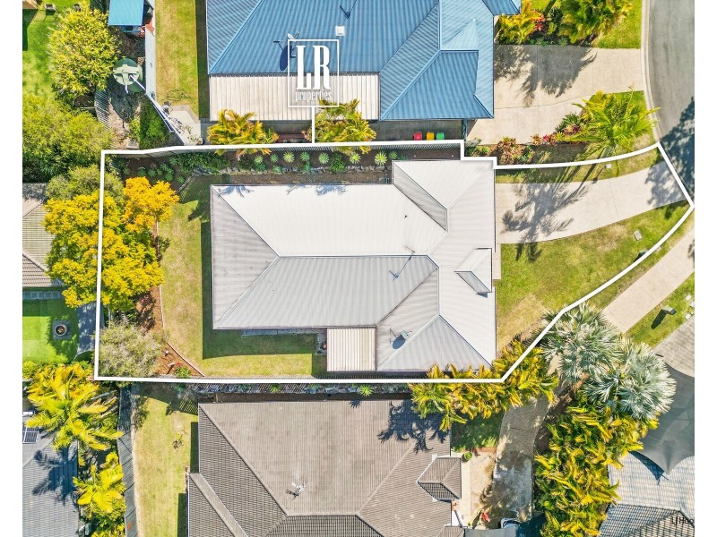 24 Whitely Circuit, Maudsland QLD 4210