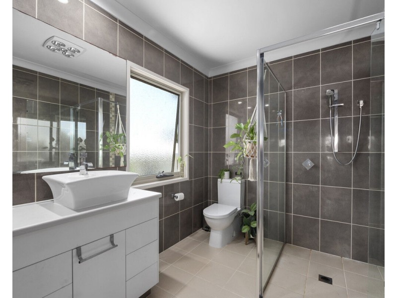 2/52 Third Avenue, Palm Beach QLD 4221