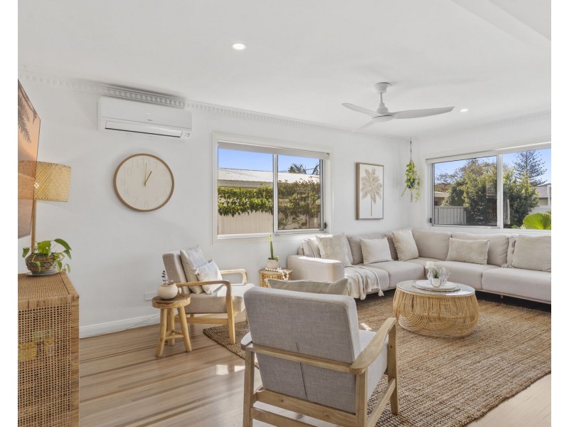 298 Adina Avenue, Bilinga QLD 4225